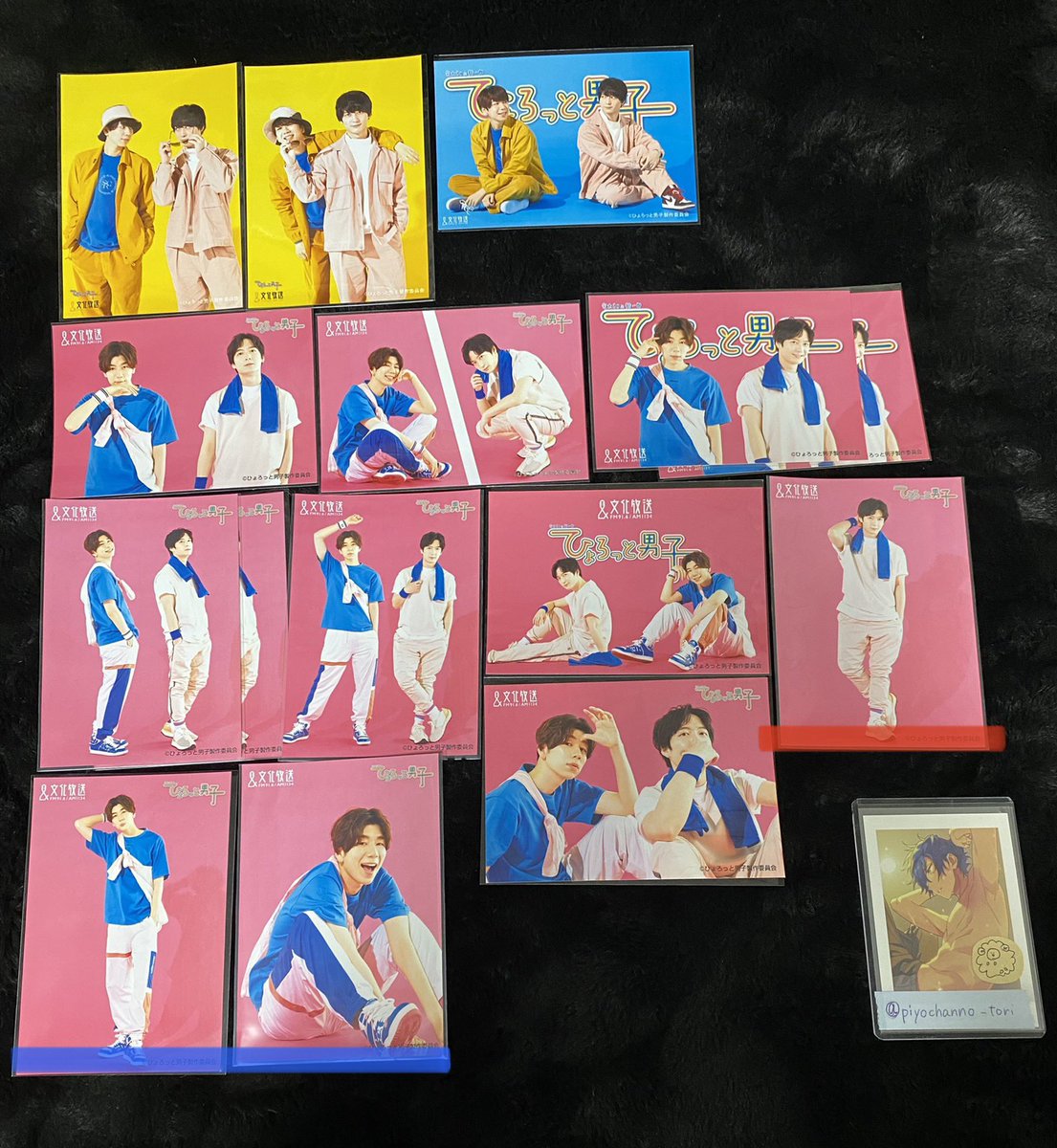 piyochanno_tori's tweet photo. 西山宏太朗　梅原裕一郎　ブロマイド　ひょろっと男子　譲渡　買取　交換
譲→画像のもの
求→200円/枚+送料
赤線は無印から2枚
青線は無印から1枚お迎えください。
無印は単体譲渡可能

グッズ整理のためお譲りいたします。
お気軽にお声掛けください🌸 https://t.co/4Fz5XEA4Eg