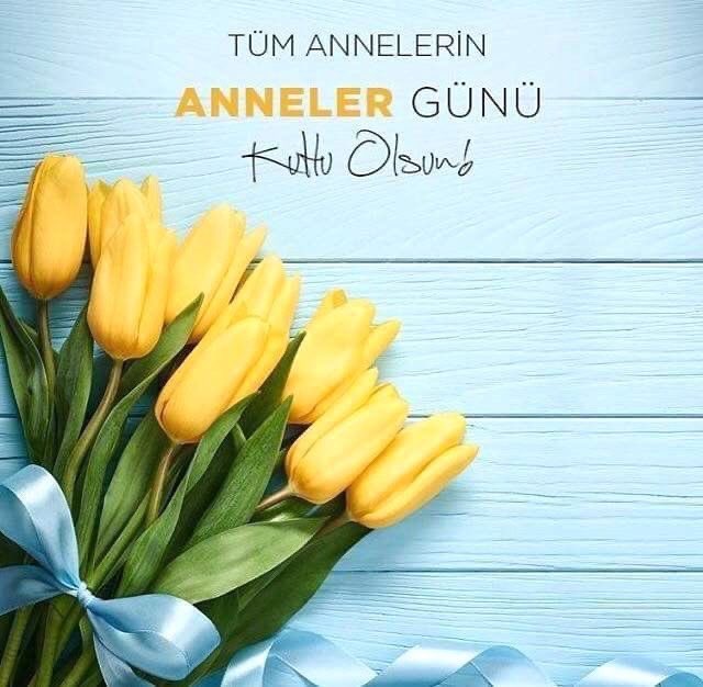 Şehit anneleri başta olmak üzere, sevginin, şefkatin ve merhametin timsali olan bütün annelerimizin #AnnelerGünü kutlu olsun. 

#Anneler 
#AnnelerGuenueKutluOlsun