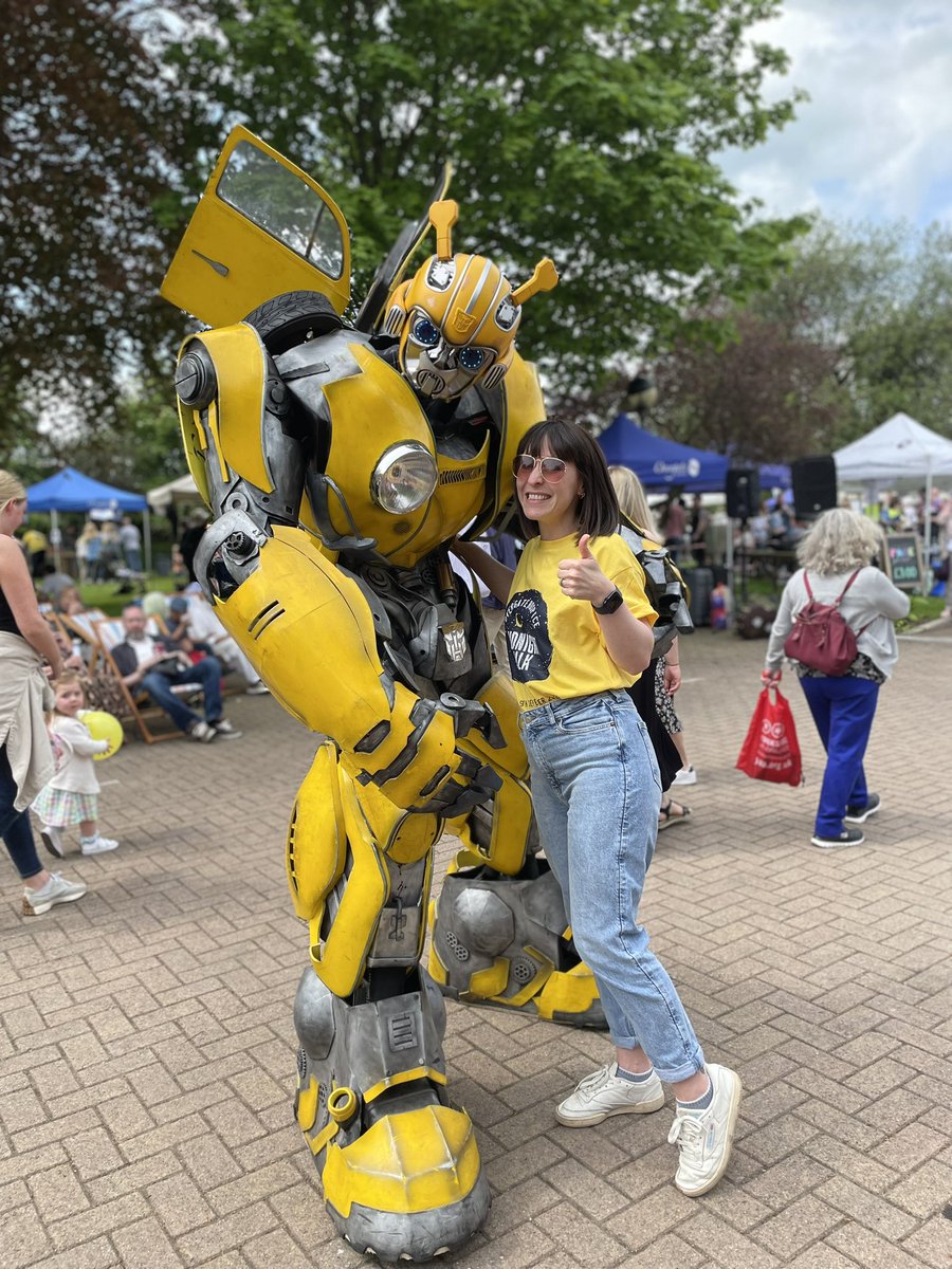 ClaireOvergate's tweet photo. The Garden Party is busier than ever, thank you to everyone who’s supporting the hospice today 🌞 https://t.co/MZuZbyctNE
