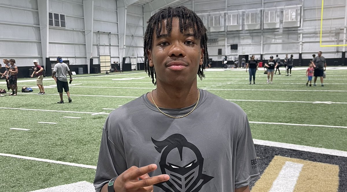 Evan_Flood's tweet photo. #Badgers became the first power-five offer for Florida 2025 wide receiver Trenton Jones last week.

"I was real happy."

https://t.co/EiHWQagYIW (VIP) https://t.co/AkxzxAoP7X