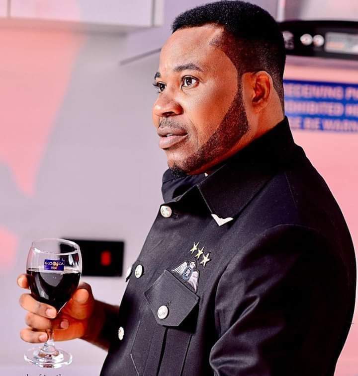 KwaraOre's tweet photo. Another Nollywood Actor and Film Maker Murphy Afolabi is Dead https://t.co/e3XrQ8gGUN