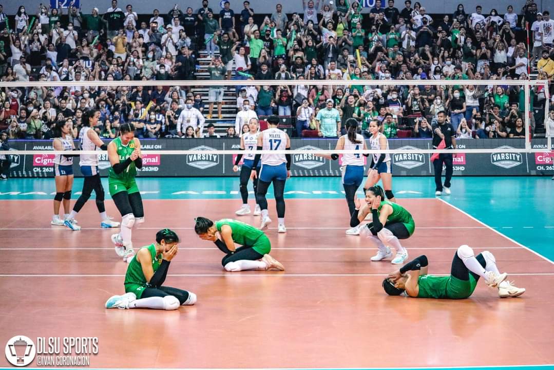 dearlasalle's tweet image. this winning moment. the emotions 🥹💚