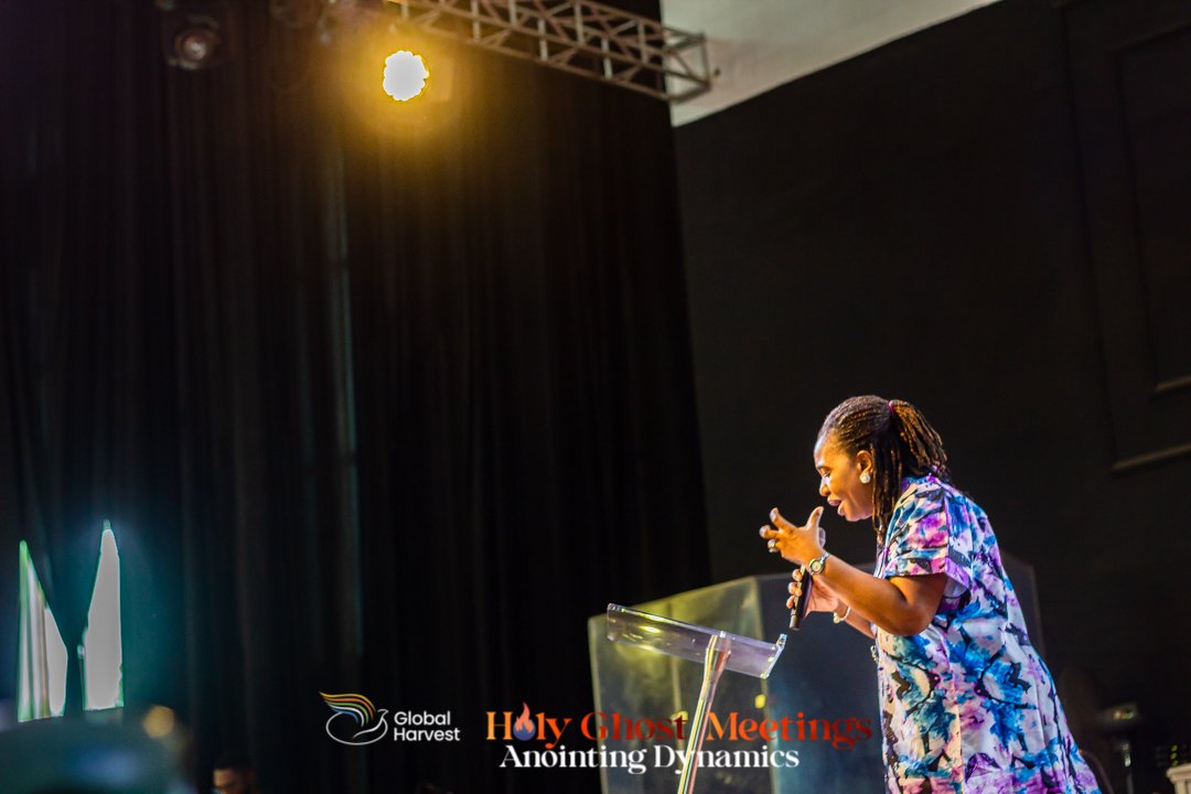 gharvestglobal's tweet photo. Led by Pastor Tolu Aladesanmi, we prayed and made faith filled declarations over our lives.
#AnointingDynamics #ghchq #GlobalHarvestChurch #holyghostmeetings2023 #GrandFinale #hgm2023 #prayer #declarations https://t.co/O2MRdRUGFj