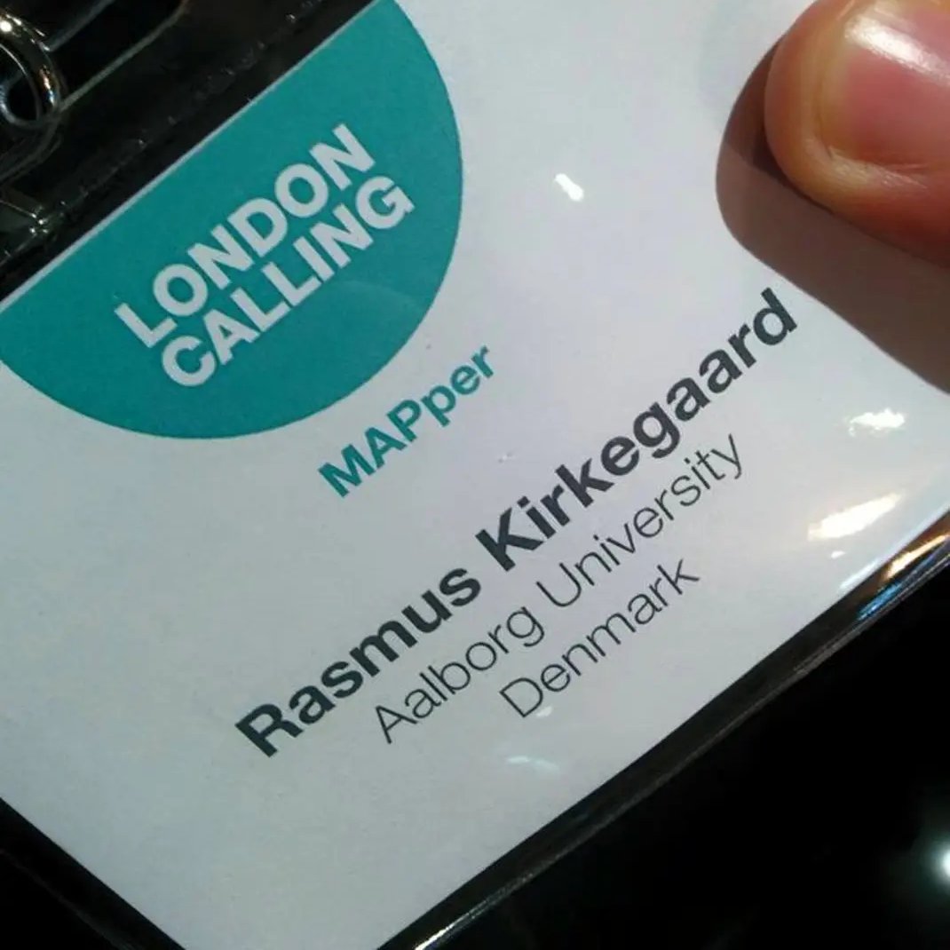 kirk3gaard's tweet photo. Back in 2015 I went to a conference where they claimed you could sequence DNA on a device called a @nanopore #MinION that cost only 1000$ and could be hooked up with a laptop 🤯🤯🤯. See you in London next week? #LC2023 #HappyMAPper https://t.co/adGXSHCSRi
