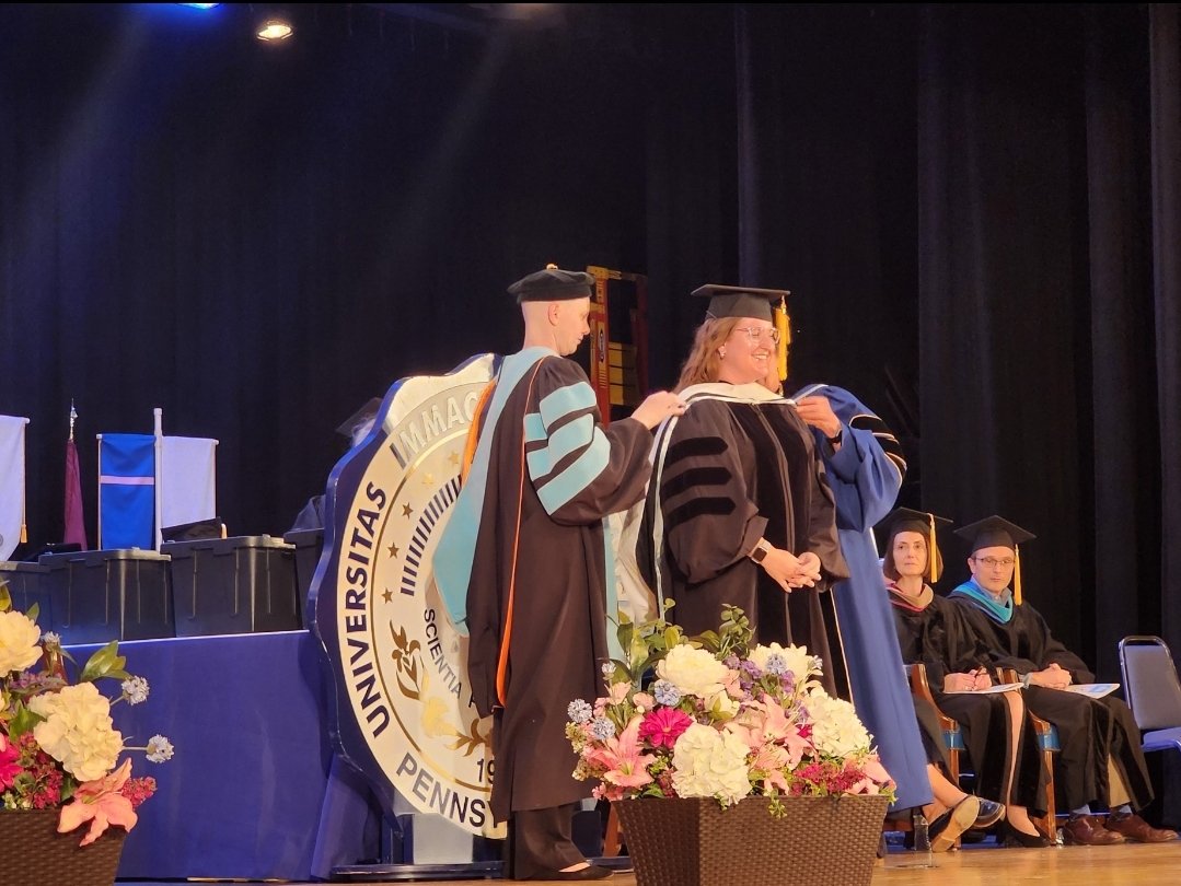 MedicalLabLadyG's tweet photo. @CSMHeadlines @ImmaculataU Grateful to receive the Honorary Doctorate of Humane Letters for my contributions to the community, Pathology, and Laboratory Medicine ๐ฅผ๐ฌ๐ฉโ๐
Thank you @ImmaculataU @CSMHeadlines #PathTwitter #MedLabChat @ASCLS @ASCP_Chicago https://t.co/SerwqN2K2D