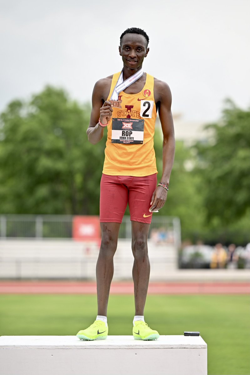 𝟯:𝟯𝟳.𝟬𝟯 ❗️

Ezekiel Rop comes within .11 seconds of his 1,500 school record to take hold of the silver medal! Ezekiel claims his highest individual finish at Big 12 Championships. 

#CycloneSZN