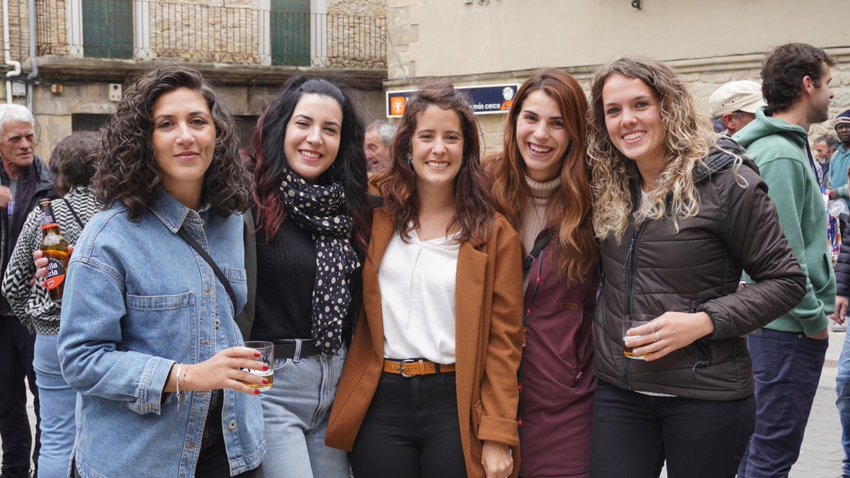 "Uraren indarrak busti gaitzala, eta egin dezagun bat askatasunaren itsasorako bidean"

Eskerrik asko atzo plazara gerturatu zineten guztioi. Kolektiboan #EgingoDugu