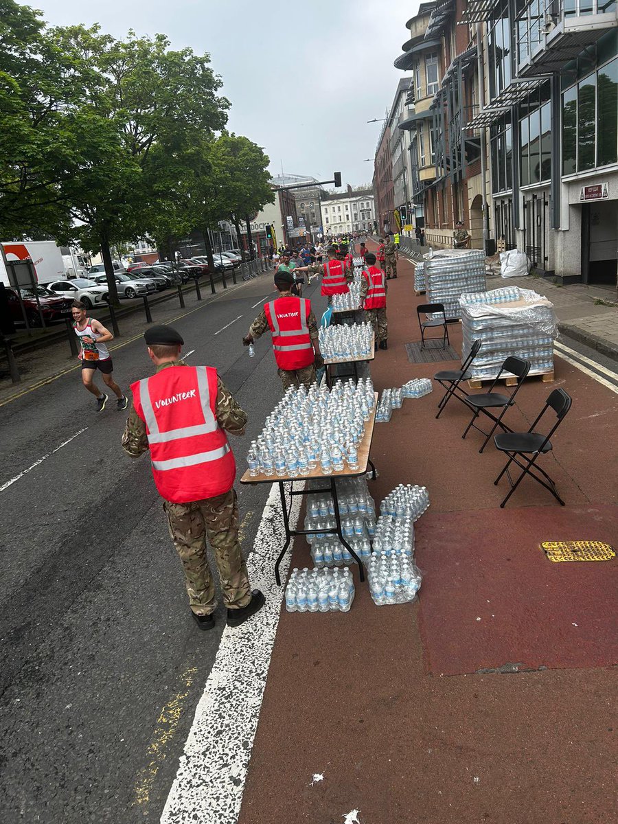 Our Army Cadet volunteers getting stuck in on the drinks station and baggage drop at the Great Bristol Run today. #greatbristolrun