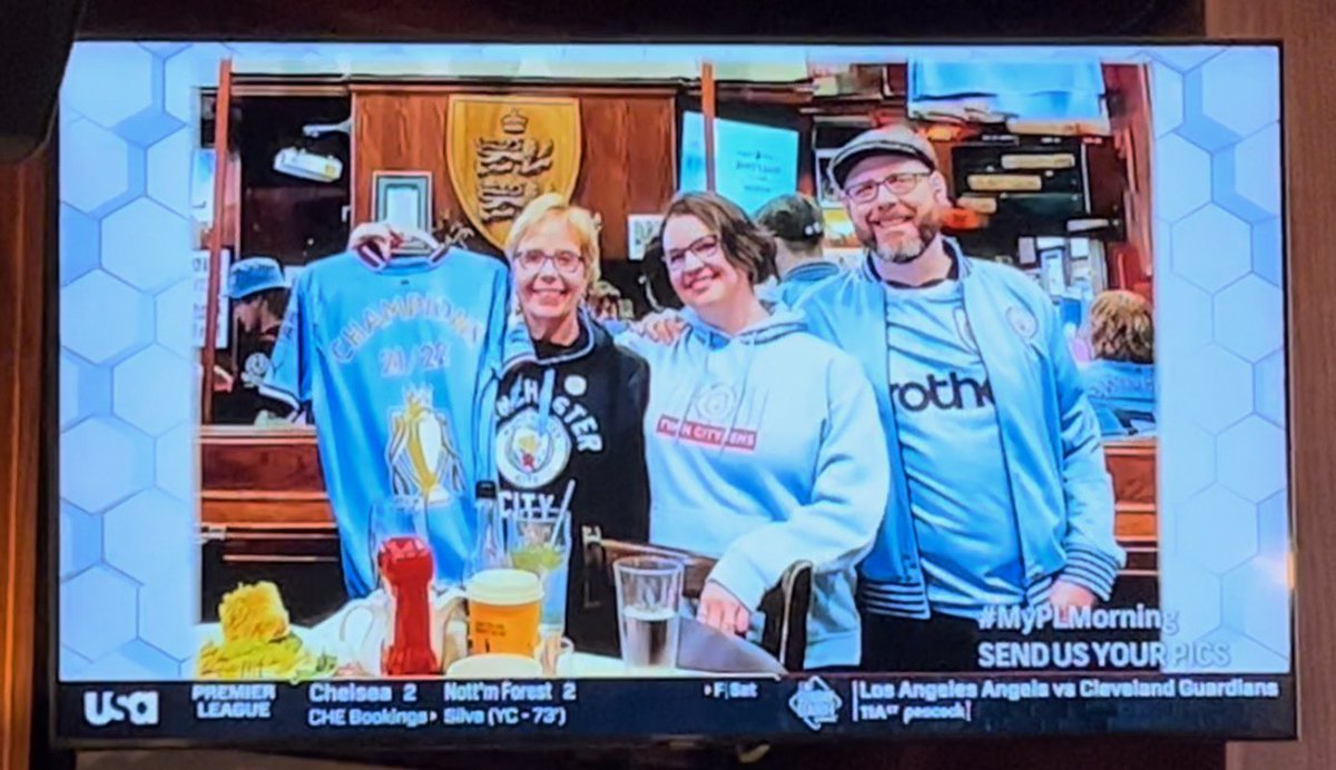 🎶 …WE’RE ON THE TV!!! 🎶 

@britspubmpls #mancityosc