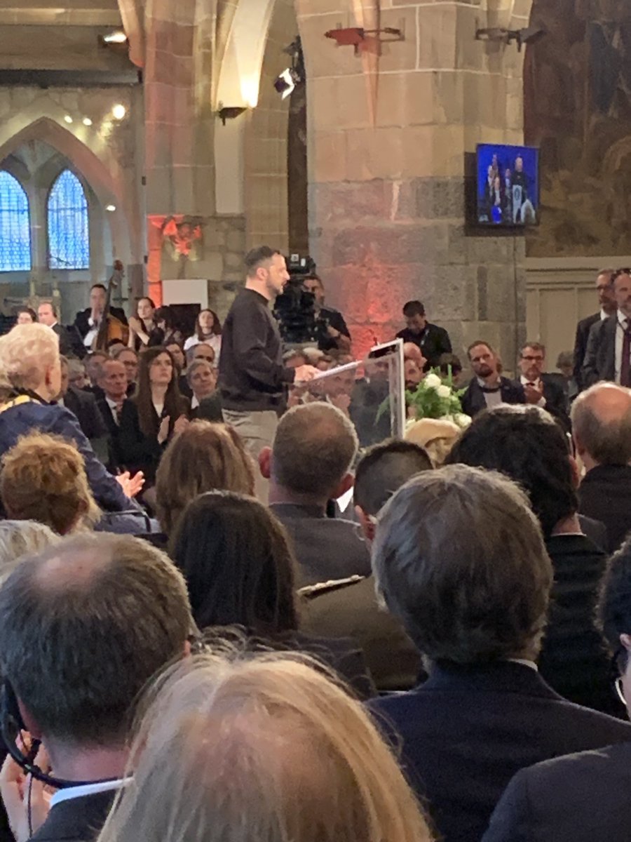 Libby Garvey tweet media