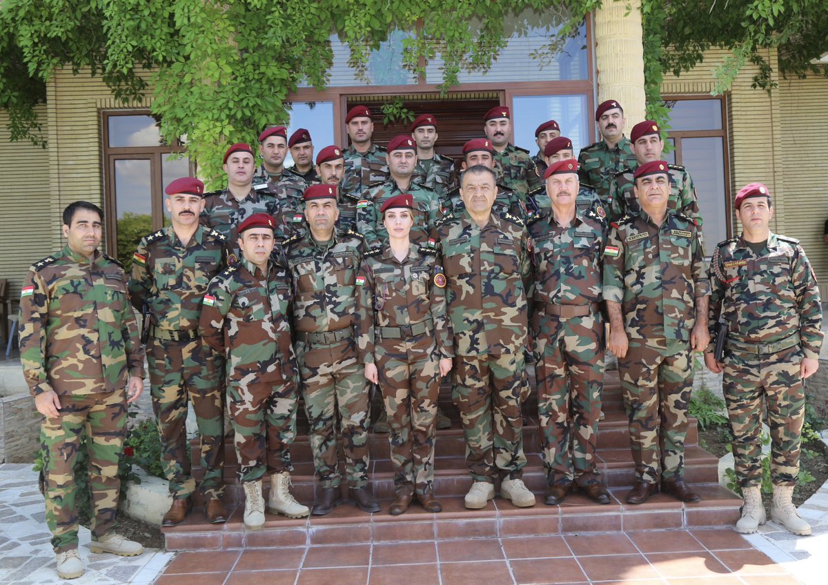 forces_command's tweet photo. The #1st Support #Forces Command’s promoted #officers receive their new ranks from Commander #Sihad_Barzani.
We congratulate all the promoted officers on behalf of the commanders, officers, and #Peshmergas of our #command.
#1st_supporting_forces_command
#Kurdistan https://t.co/wNtMwT1hmY