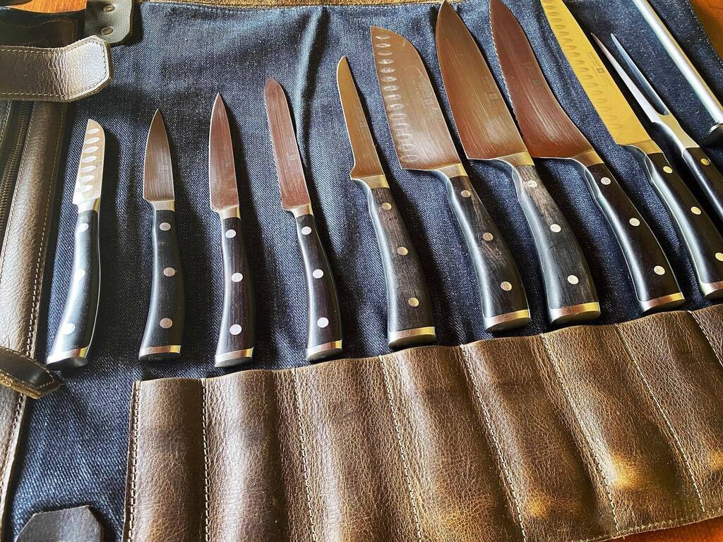 While living and working in the US I had a small hoarding problem... 

In the span of two decades of my professional chef's life, I have accumulated an insane amount of blades and working tools; on one side I just adored the collecting process of seeking and adding pieces to…