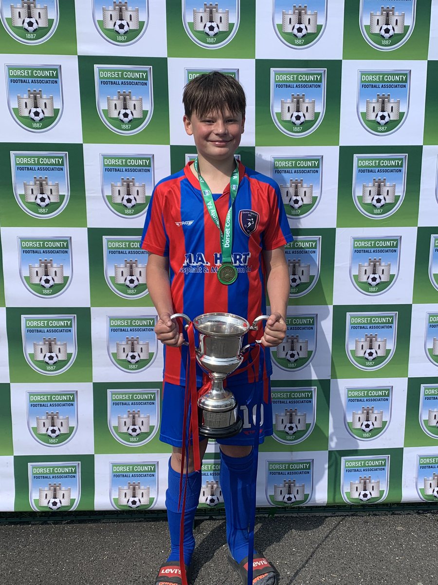 nickiie_0's tweet image. This little superstar and his team won the county cup today 4-1! He scored 2! So proud! #proudmum #countycup #dexters @DexterU10 @DorsetCFA
