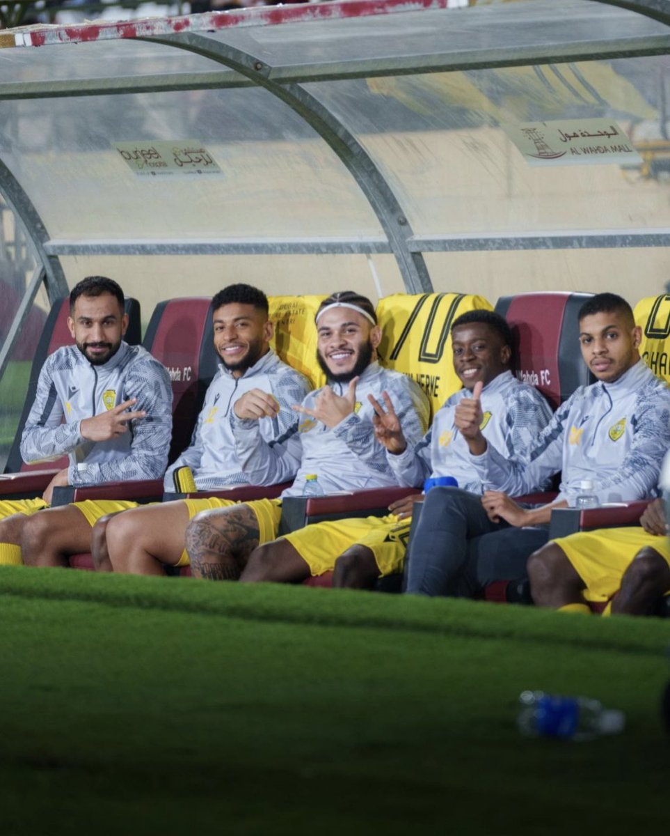 ghhnem's tweet photo. شكراً لاخواني اللاعبين على الجهد المبذول و تحمل ضغوطات المباريات طوال  الموسم، وشكراً للإداره على العمل الجبار و الدعم اللامحدود.
نتامل ان يكون الموسم القادم افضل بتحقيق الانجازات و بطوله تكون بدايه العوده الى منصات التتويج 💛. https://t.co/QezrY1EpGV