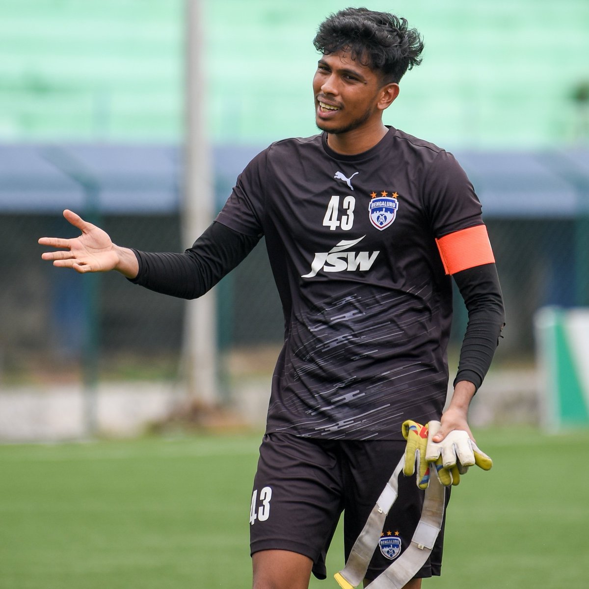 Immense, this kid! 🔥 Sharon pulled three saves from the spot en route to the Blue Colts’ #RFDevelopmentLeague title. ⚡️

#WeAreBFC #BFCSDFC ⚔️ #YouthDevelopment #RFDLNationalChampionship