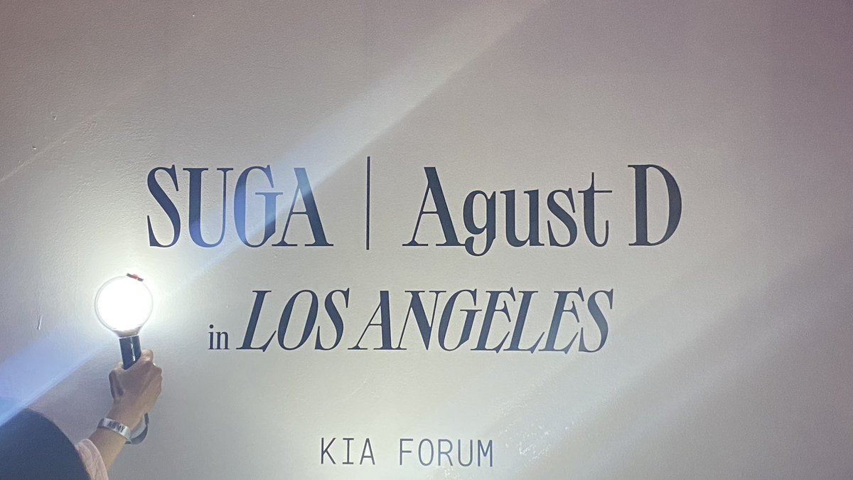 SkiesFilter's tweet photo. Looking for two tickets AGUST D MAY 14th LA show.. 😭💜💜💜💜 #wtbagustd #AgustD_SUGA_Tour https://t.co/HEYMN4I4p0