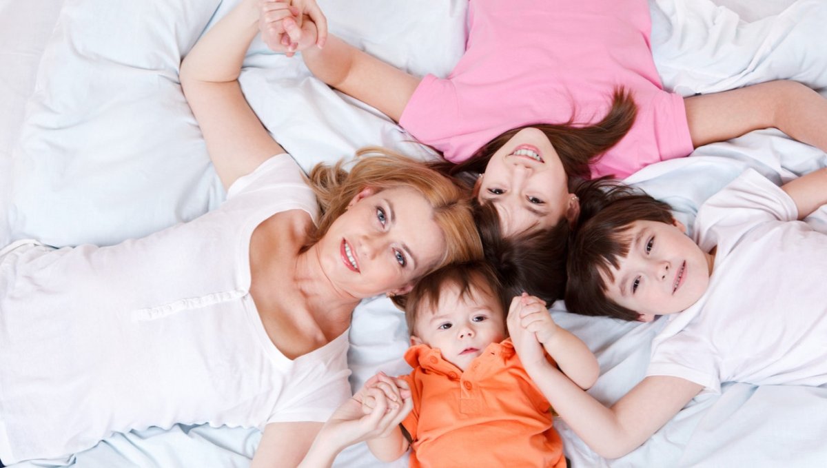 TheBabylonBee's tweet photo. Kindhearted Children Let Mom Sleep In Until 7 On Mothers Day
https://t.co/nGzQMDFpEP https://t.co/6QDCQHP5zj