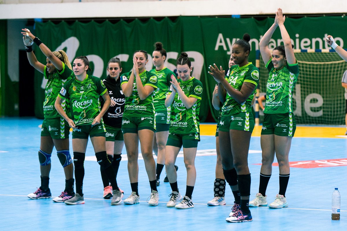 ¡QUÉ A NADIE LE QUEPA NINGUNA DUDA! 💚

|| 33 : 35 || (Con penalties)

Estuvimos a punto en este partido de conseguirlo, pero iremos a Málaga a dejarnos la piel, ¡gracias afición por llevarnos en volandas!

¡Seguimos con la fe intacta! 🙌

📸: <a href="/sanacosta_/">San 📷🌹</a>