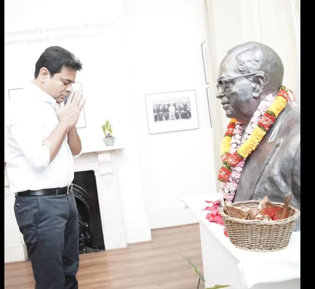 MHemantswaero's tweet image. వీళ్ళు ఎన్ని దండాలు పెడితే, బీఎస్పీ అంత బలంగా తయారవుతుంది అన్నట్టు. రానున్న రోజుల్లో పోర్లు దండాలు పెట్టినా కూడా ఒక్క ఓటు పడదు బిడ్డా. @KTRBRS

#Nikal 
#ElephantThisTime
#RSPIsTheHope