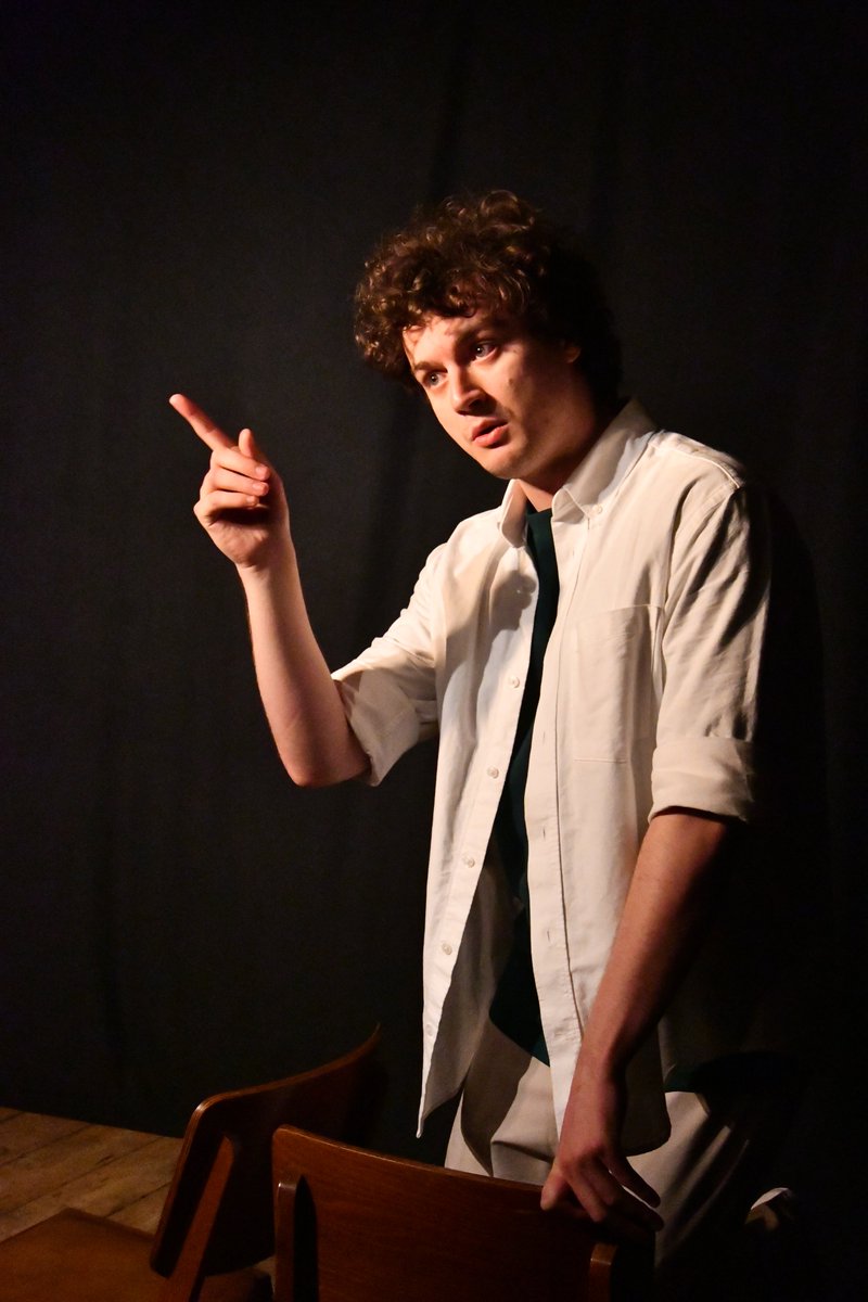 So proud of my wonderful boy who's been <a href="/brightonfringe/">Brighton Fringe</a> all week performing TWO SOLO SHOWS A DAY! It's his last day so let's get him a lovely audience together to make all his hard work pay off 😊
Old Bones 4:30
My Esteemed Friend 7:30
tinyurl.com/mrypxfze