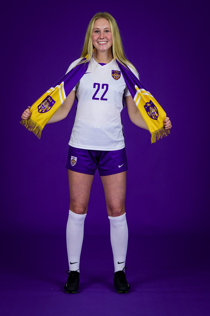 AvaAmsden's tweet photo. I am so excited to announce that my new home will be at LSU! I want to thank my family, coaches, &amp; teammates for helping me through this process and especially God who has led me to this place. GEAUX TIGERS! 💜💛@LSUCoachSian @LSUSoccer @TiffHansenLSU @LSUSebFurness @Tom_Poole4 https://t.co/jid2pEH4oo