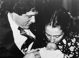 BillClinton's tweet photo. Happy Mother’s Day to Hillary and Chelsea. I’m so grateful for the two of you. I love you. https://t.co/a5NQTLUsAn