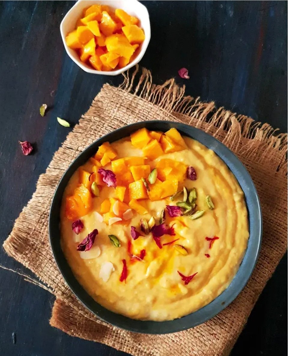 maayeka's tweet photo. Mango Phirni
A delicious creamy dessert made with rice ,mango and milk
Recipe -https://t.co/17TALHt7KU
#Recipe #food #dessert #mangomania #maayeka https://t.co/TG4LafU3LI
