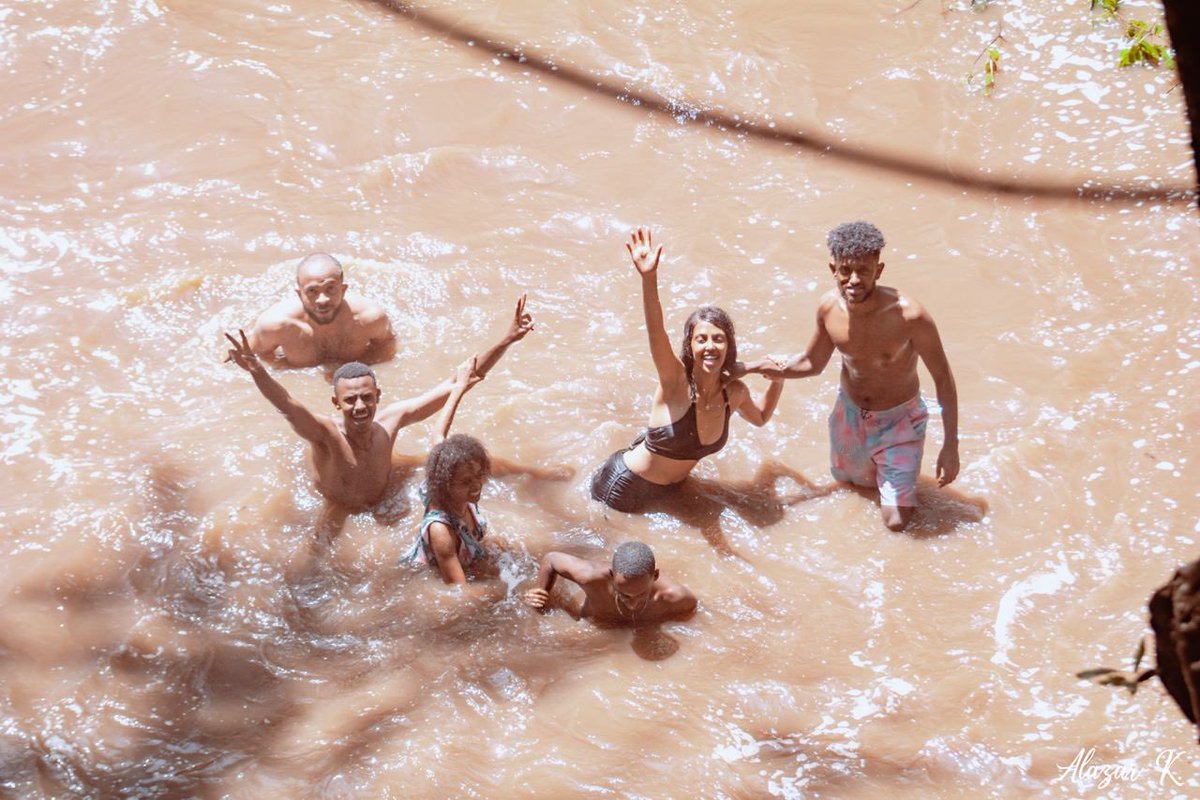 Spot the bouncing hat 😅🧢 
Moments from chebera churchura 

📸 <a href="/alazar_k5/">A. thoughts</a>