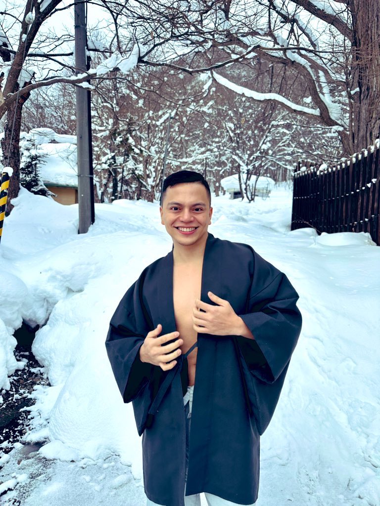 jacePHursuits's tweet photo. Mentally in Hokkaido! Sobrang inettt po! #PhotoDump #Jan2023 #WinterInSummer #JaceTravels π―π΅ https://t.co/KHzdc2YJW0