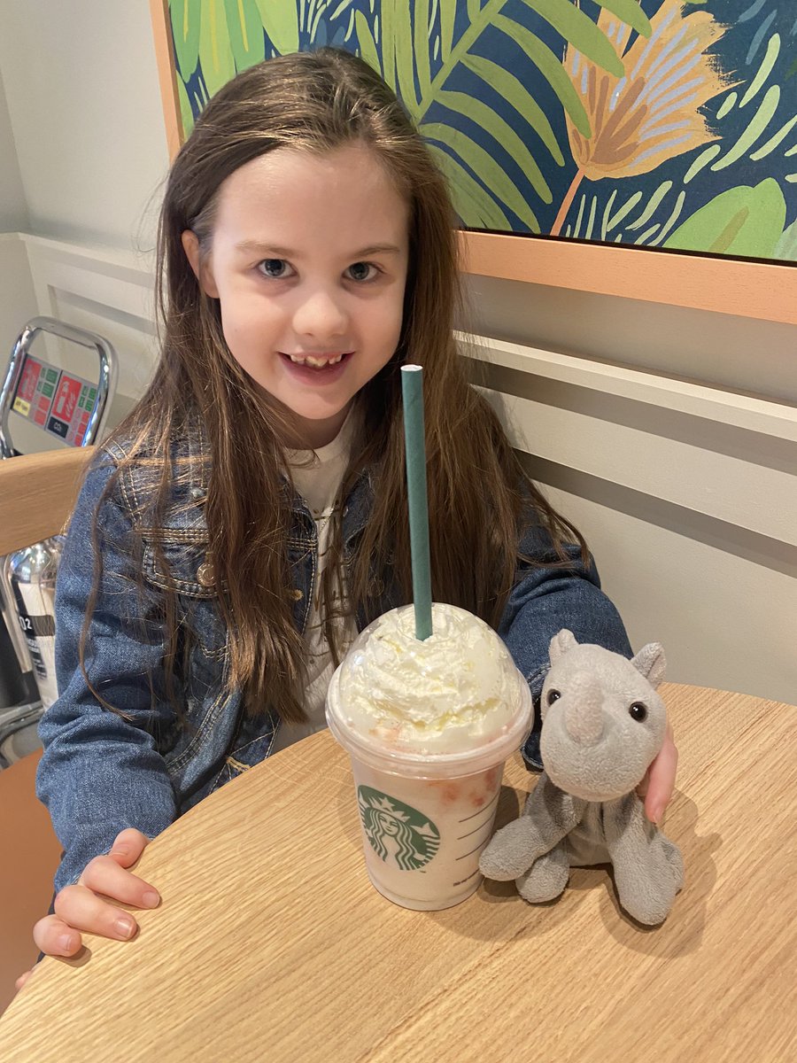 CarolineLaybou1's tweet photo. Ronny the Rhino has had a busy weekend, we’ve been on the metro to Newcastle, Starbucks and dalton park. Although I forgot to take a picture at dalton park 🙈 @stannesrcp https://t.co/e0ocM0dEM9