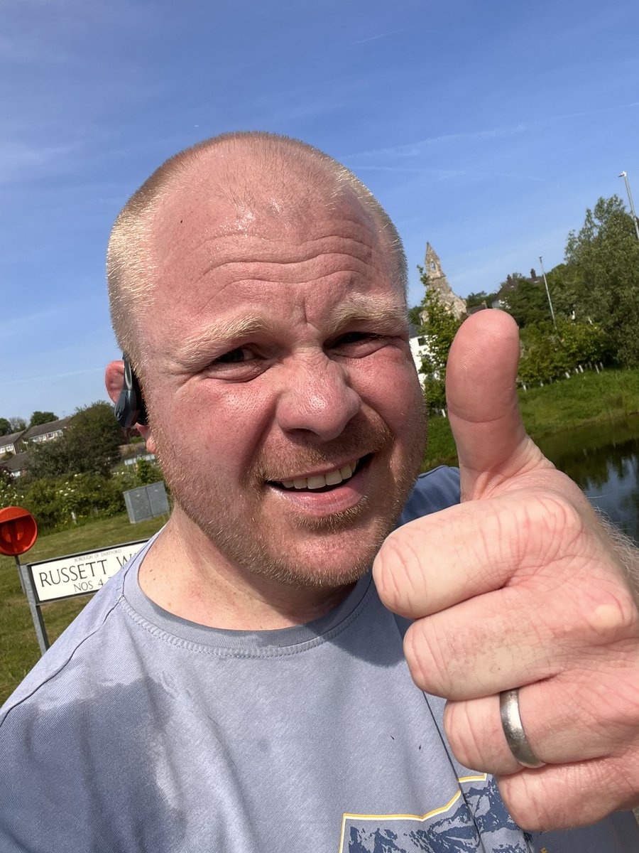 daveyweston's tweet image. And so the training begins. Leisurely 9km, and trust me to start when the warm weather finally arrives. I may or may not have been listening to the #Eurovision playlist to get me through 😂 #yorkshire3peaks #makingmiracles #charlielittleb