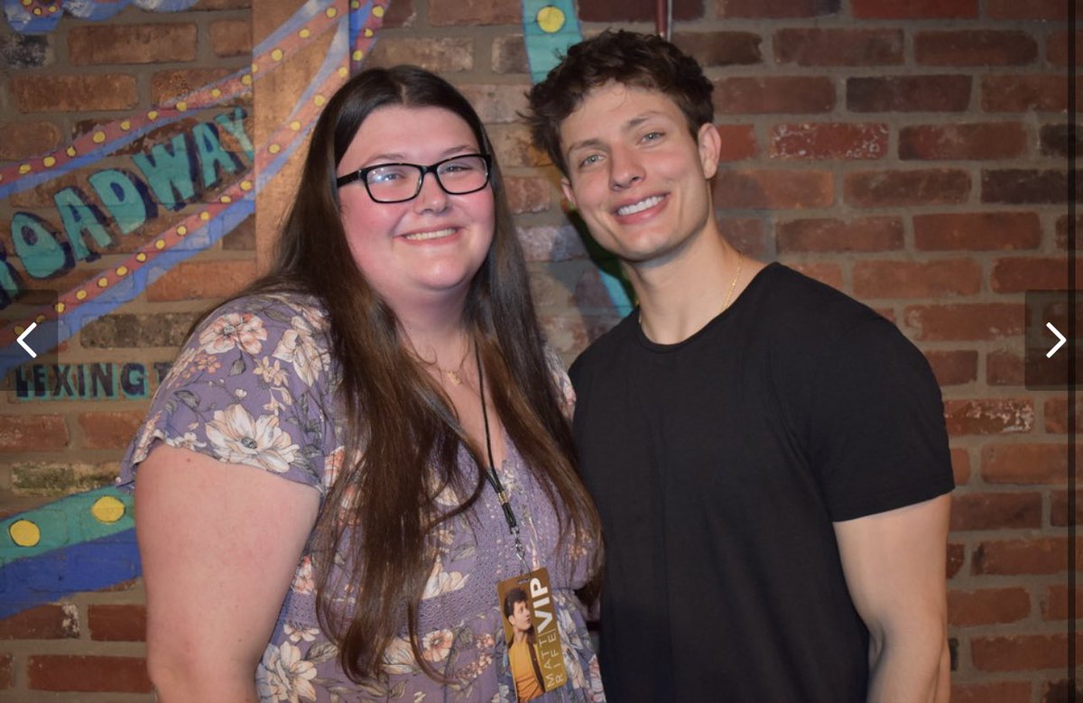 highoffmarais's tweet photo. met the sweetest celeb ever friday! @mattrife is so genuine! his shows are amazing and he’s absolutely hilarious! we had so much fun! https://t.co/JJGi8PLmEV