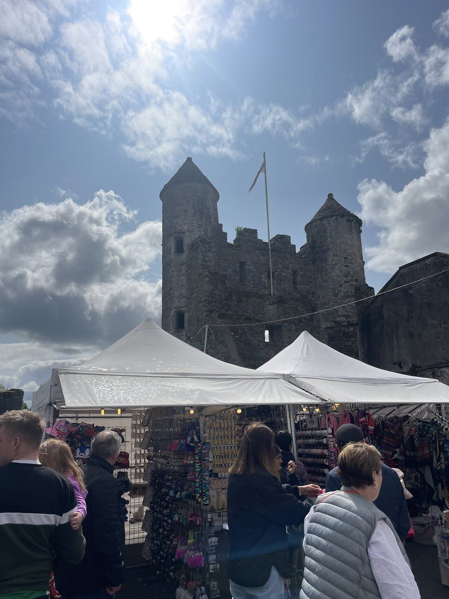 Buzzing at Enniskillen Castle only here till 6 pm don’t miss us! Open Newtownards Tuesday and Belfast City Hall for five days from the 25th May