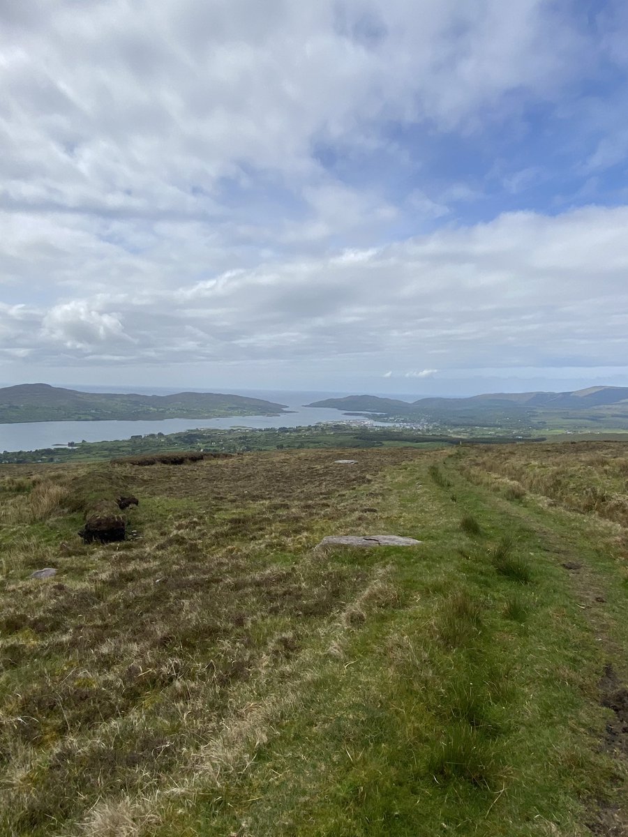 Mollkos's tweet photo. Day 134 of #365daysofwalking went further afield today from Rodeen to East Derrymihan and onto Filane. Great day for a walk. Day 1595 of #1600daysofwalking #365crew https://t.co/xHSQAHXUJA