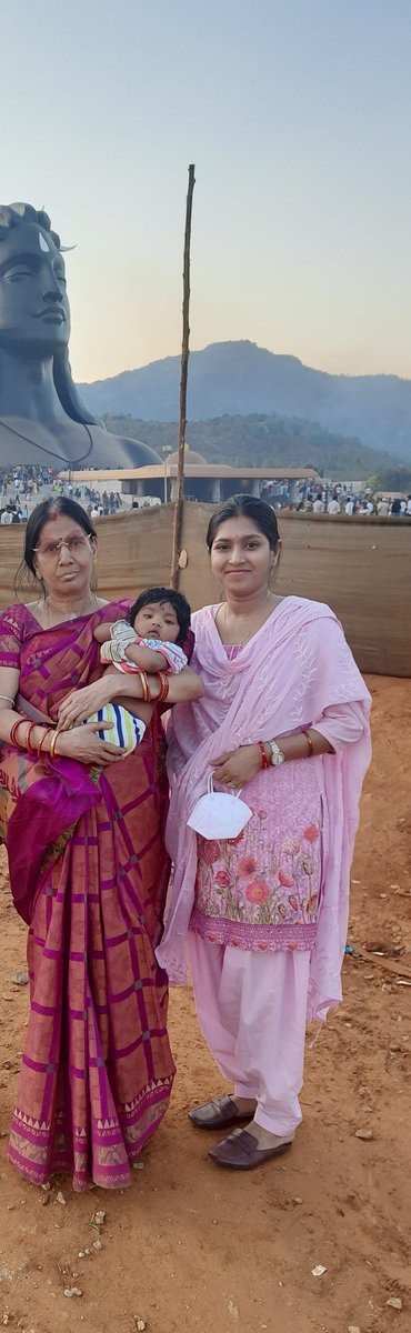 PriyadarsiniPT's tweet photo. Happy mother's day🎉  my supermom🥰❤️💕. Thanx a lot for ur countless love❤️ n selfless affection 😍💕💕...Thanx once again as u r giving me the care n support...many thanx as u have given me so many things in my life...U know i love u a lot🥰😍❤️... https://t.co/YPI3N32f38