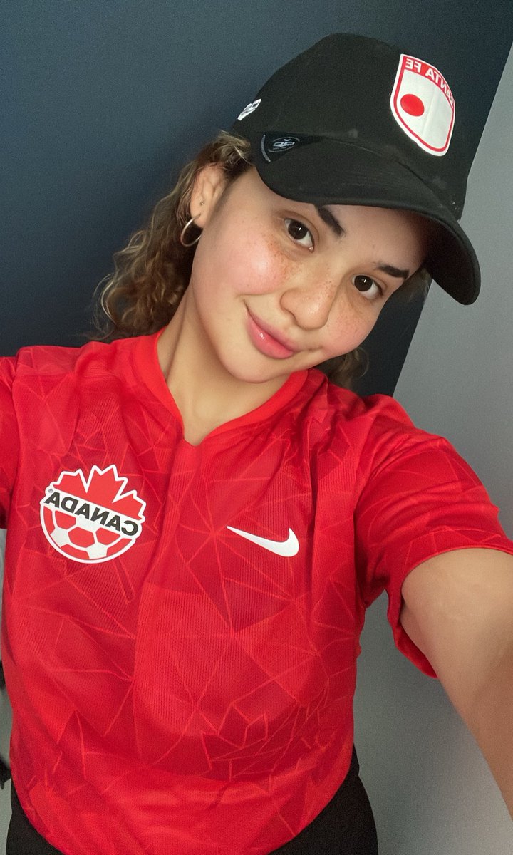 Yo si sigo anhelando que a <a href="/SantaFe/">Independiente Santa Fe</a> algún día lo vista <a href="/Nike/">Nike</a> 😍