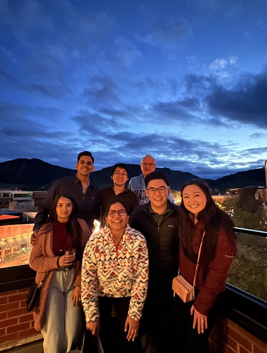 🎉 Happy to have presented my research at #SGIM2023 🩺🧬📊 

💻🤝 Extremely glad to network with colleagues from around the world and catching up with our home faculty, Professor Badgett.

<a href="/AasthaBharwad/">Aastha Bharwad</a> 
<a href="/KUSM_Wichita/">KU School of Medicine-Wichita</a>  <a href="/SocietyGIM/">Society of General Internal Medicine (SGIM)</a>