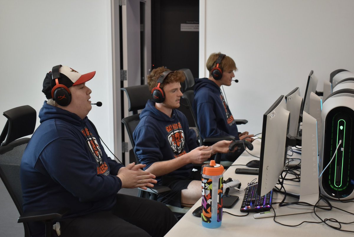 Bayridge SS Computer Science tweet media