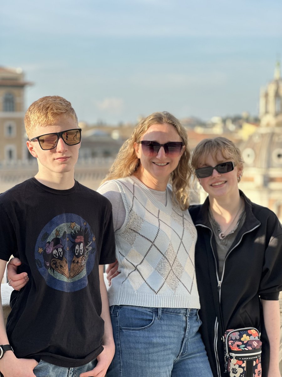 AvenueDevel's tweet image. Happy Mother&apos;s Day! A special shoutout to the wonderful mothers of Avenue. 💐
Ladies, we recognize and honor you for all of your hard work! Your dedication to your families and Avenue&apos;s mission to #DevelopWithPurpose is inspiring.