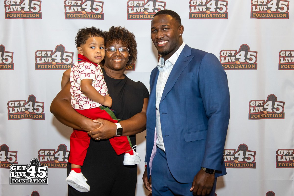 devinwhitefdn tweet media