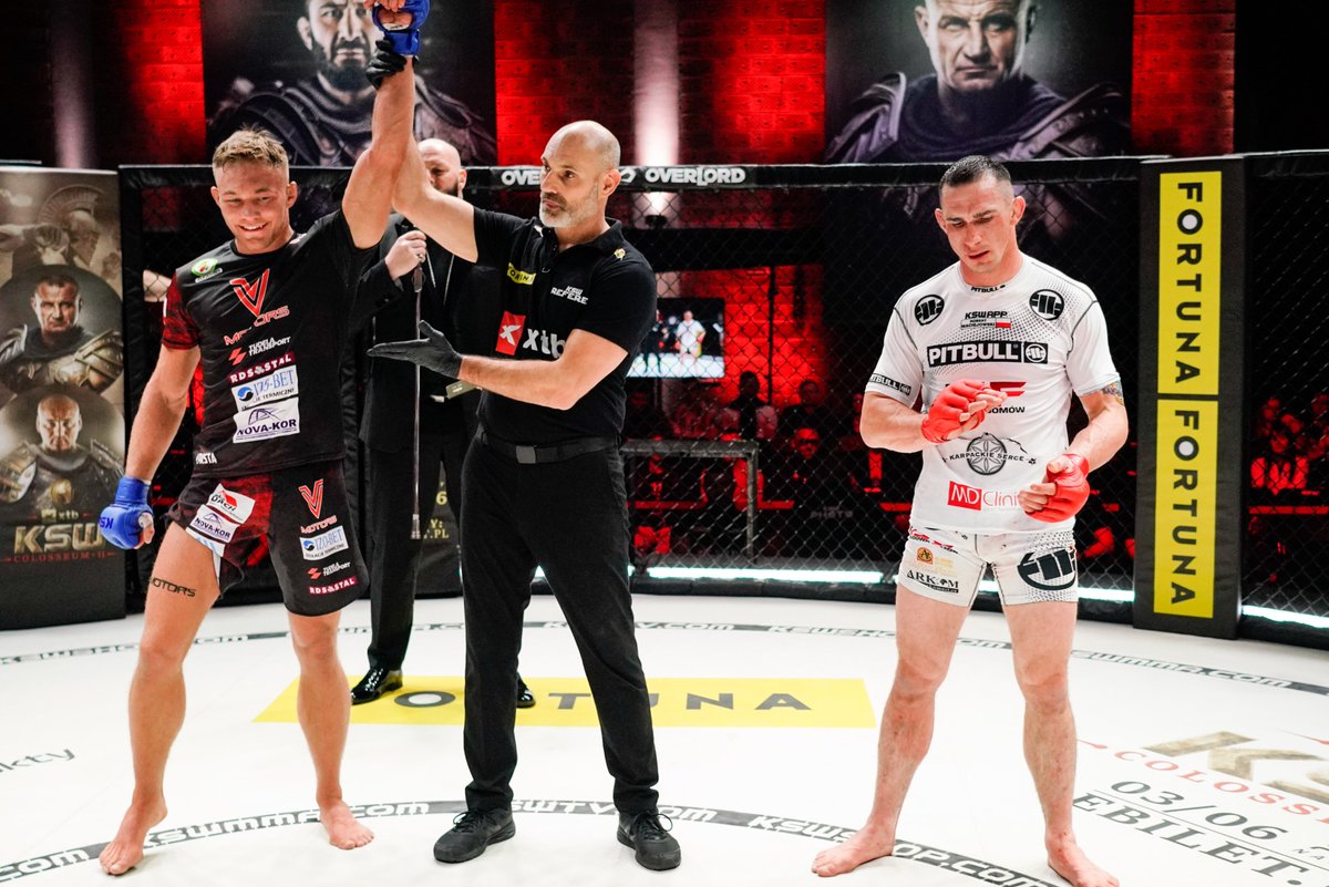 KSW_MMA's tweet photo. An impressive KSW debut! #KSW82
🇵🇱 Wiktor Zalewski moved to 5-0 last night! Welterweight has a new prospect! 👏 https://t.co/92dpaVBLal