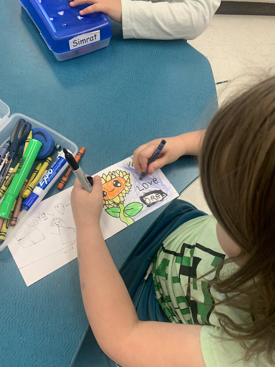 Special things for special people. Happy Mother’s Day! @cbe_earlylearn <a href="/CbeArea1/">CBE Area 1</a> #Kindergarten