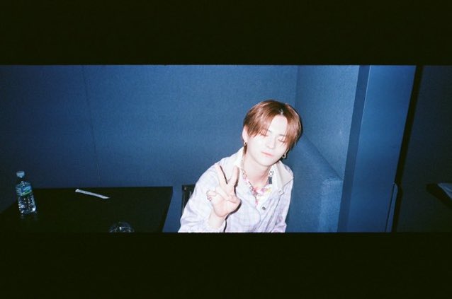 teupolaa_'s tweet photo. new fave pic🥹 https://t.co/sxlDRbqA2Z