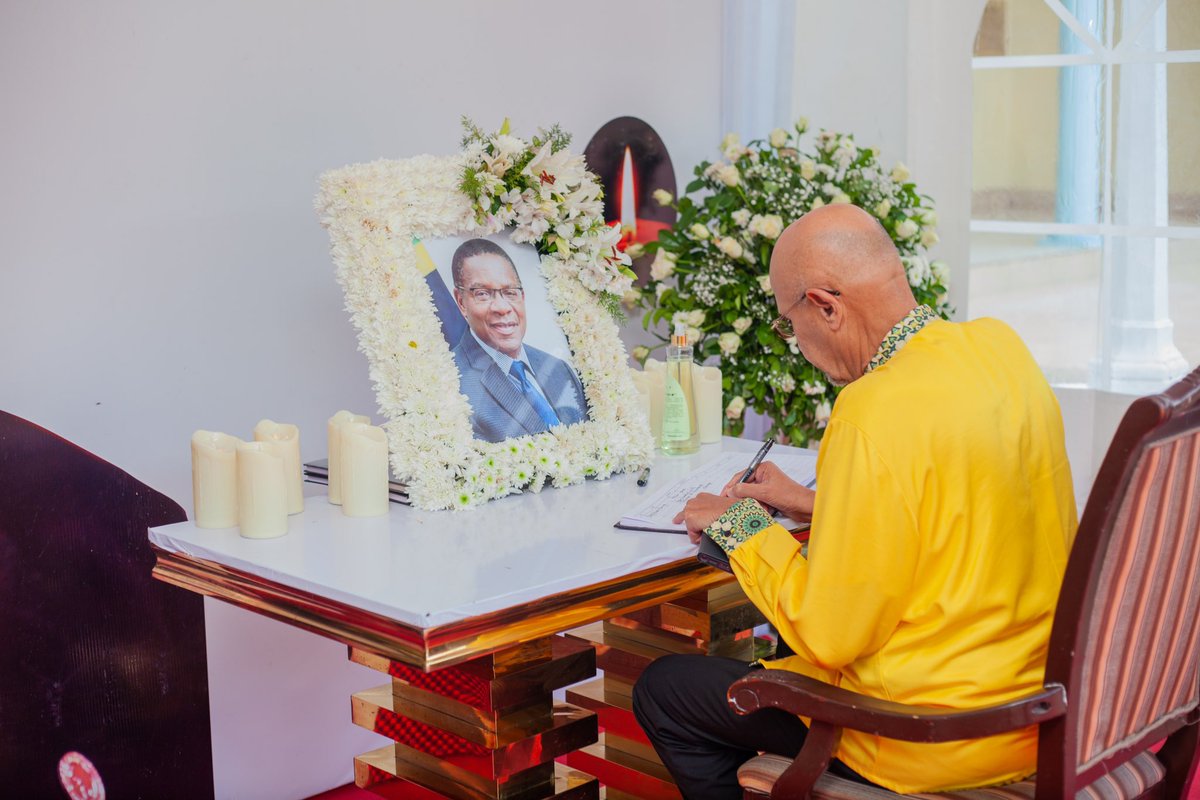 Zungumussa's tweet photo. Rest in Peace Membe🕯️ https://t.co/JLyIaw5Xzf
