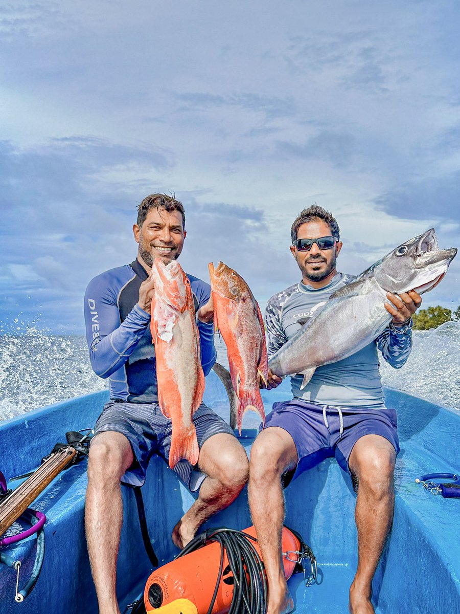 AbloxzA's tweet photo. Hunting has improved. From the sea to the table! #dogtoothtuna ๐ Did you experience it? who wants to come on vacation to catch a big fish
.
.
#spearfishing #maldives #vacation #ocean #hunter #happyplace #sabbasummersuite #sabbabeachsuite #sabbabeachvillasandspa #sabbawhitesand https://t.co/z0qjEUKJXe