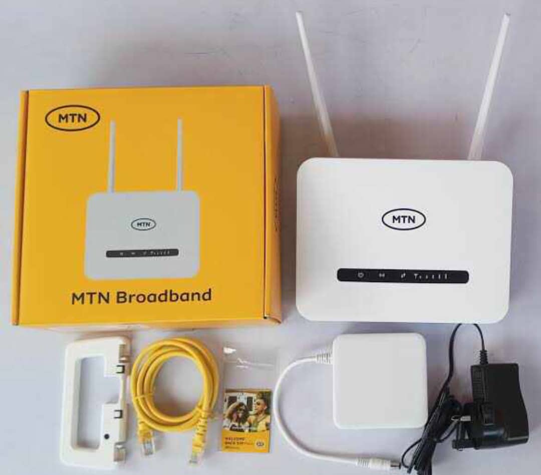 LyteGlobal's tweet photo. Feeling those #SundayVibes? Take the internet with you anywhere you go with HynetFlex and MiFi. Stay connected and enjoy seamless browsing. Dm us for your own today! #WiFiOnTheGo #StayConnected #InternetForEveryone https://t.co/QFpfYOegFL