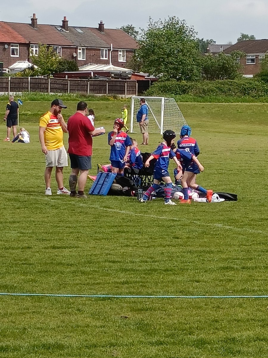 ShevingtonShark's tweet photo. The season 2023 is now well underway for ALL our teams from Cubs to Open Age (we have teams at EVERY age group).
So get along &amp; join the Sharks Family, you won't regret it.
All new players will be made very welcome 
#upthesharks 🔵🔴⚪🦈🦈🦈 https://t.co/Z4xdNsA0nI