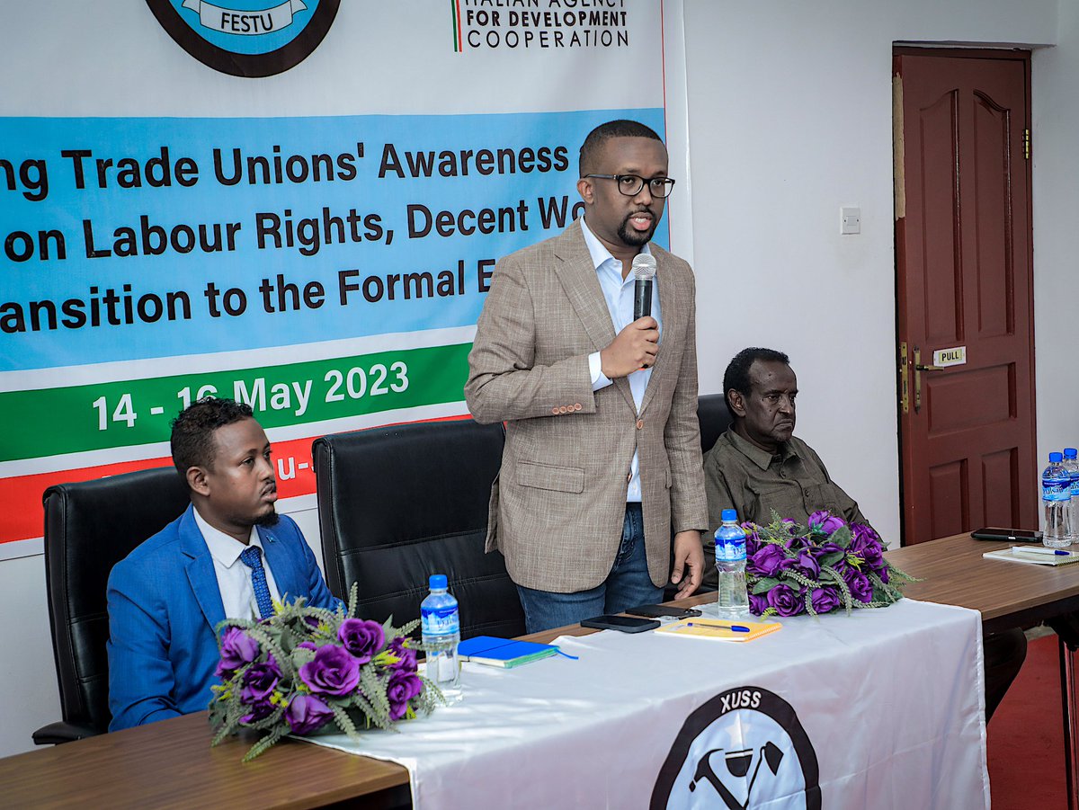 festusomalia's tweet photo. There is a huge need for more and better jobs, especially in light of increasing youth unemployment in  #Somalia, and the answer to this is decent work agenda to be judiciously implemented in Somalia with effective mechanism to protect labour rights https://t.co/p983tGwBbV