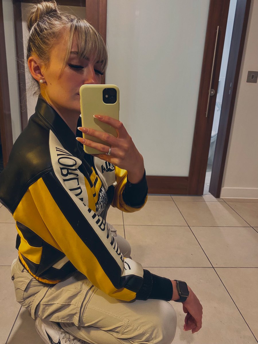 sofiahaj1 tweet picture