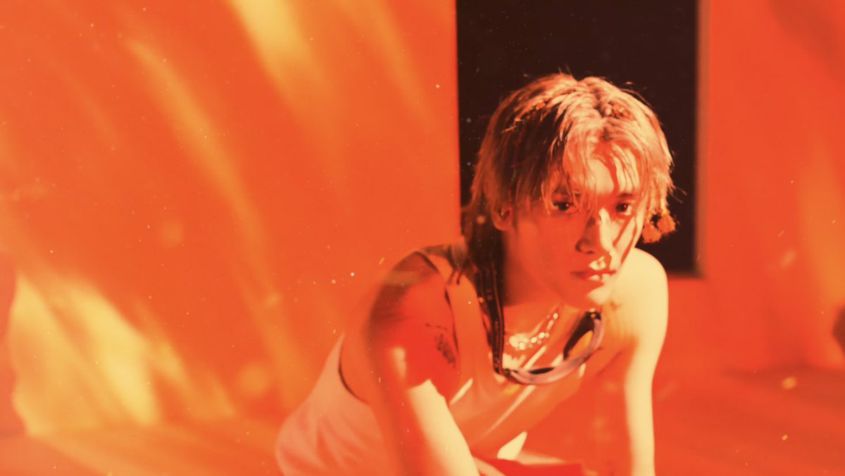 taeyeweon's tweet photo. 🥵🔥

LTY1 DEBUT IN JUNE 
#톨로이즈커밍
#TAEYONG1stSOLO https://t.co/tZEC5tU6GH